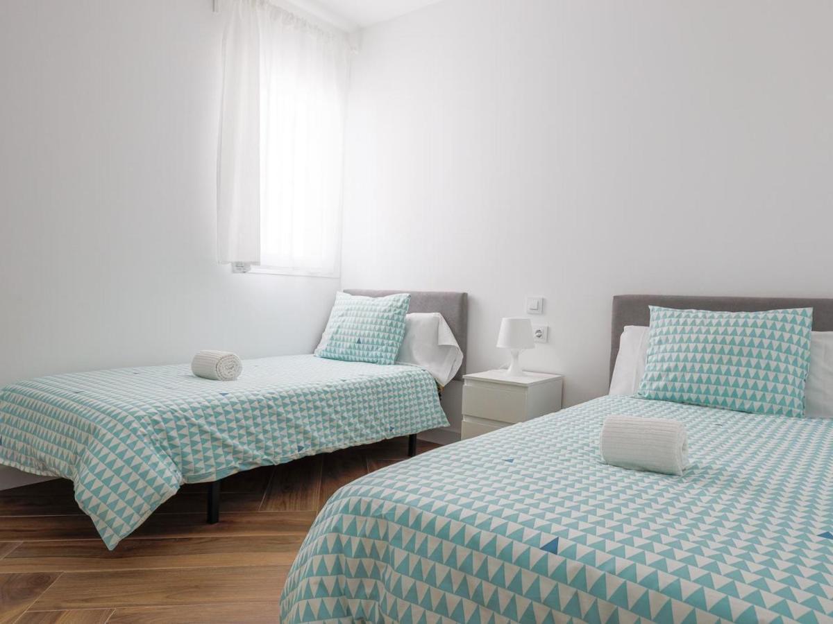 Algaba Aral Apartment Alcala del Rio Ngoại thất bức ảnh