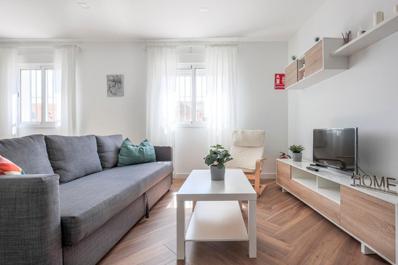 Algaba Aral Apartment Alcala del Rio Ngoại thất bức ảnh