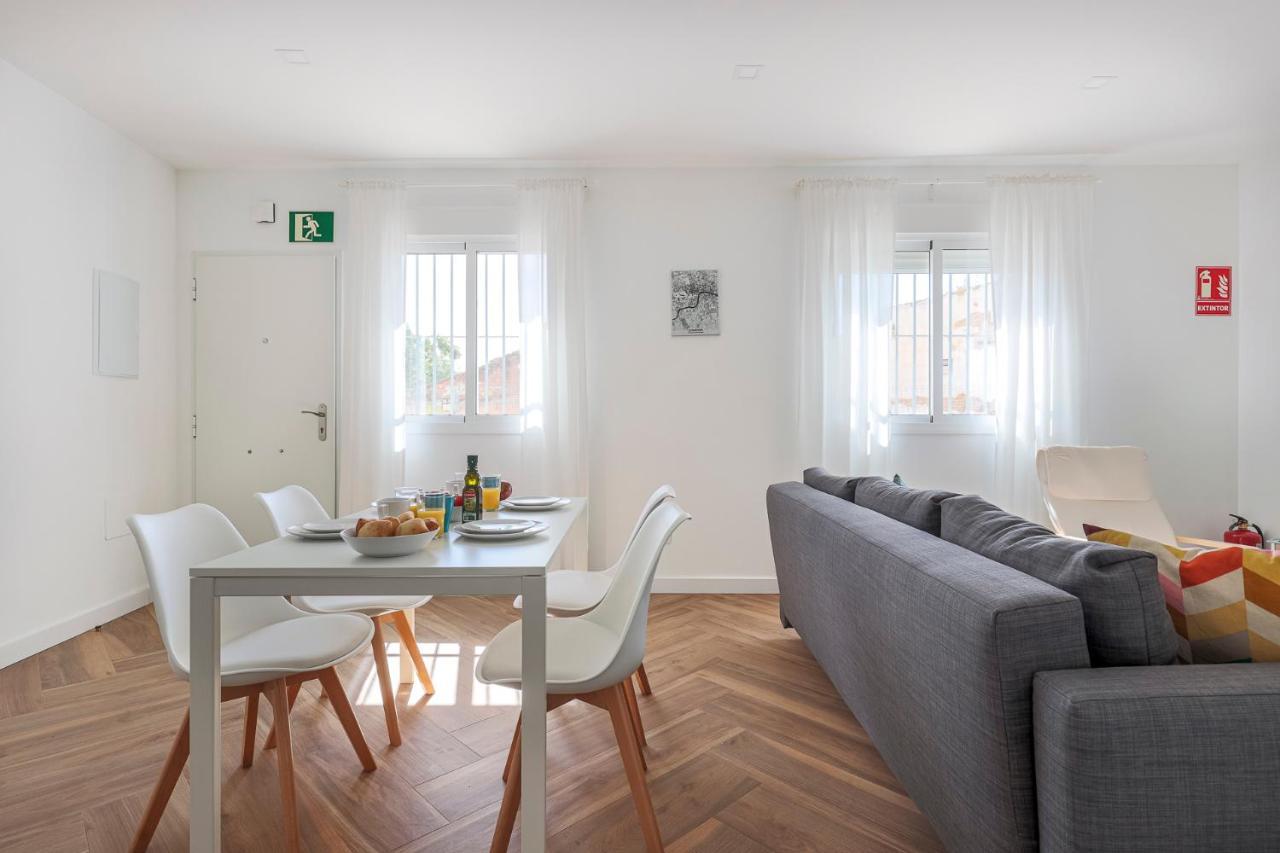 Algaba Aral Apartment Alcala del Rio Ngoại thất bức ảnh