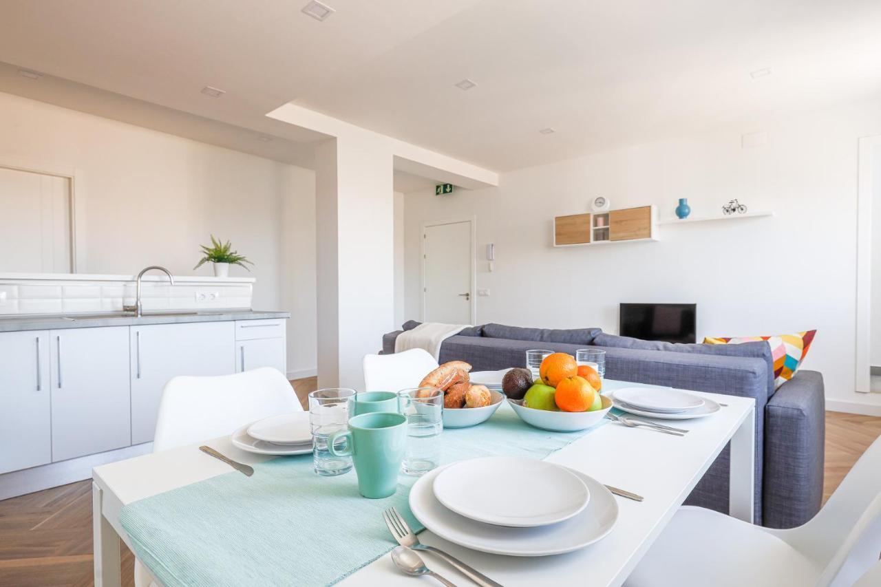 Algaba Aral Apartment Alcala del Rio Ngoại thất bức ảnh